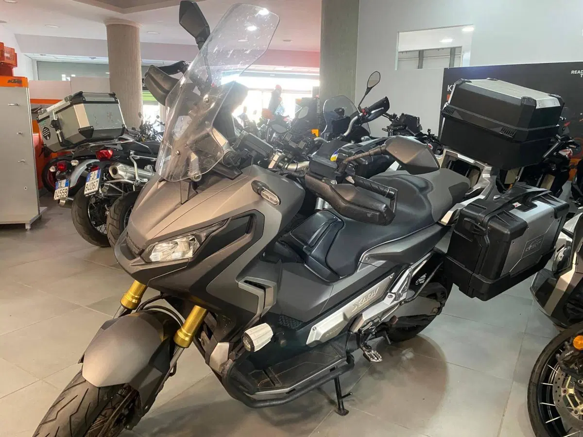 Honda X-ADV 750 (2017) (4)