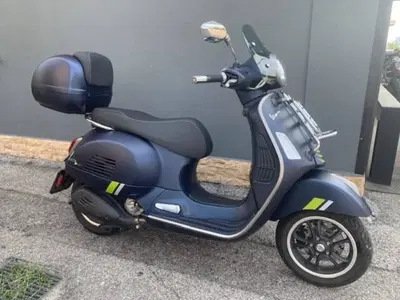 Vespa GTS 300 Super Tech (2023 - 24) usata
