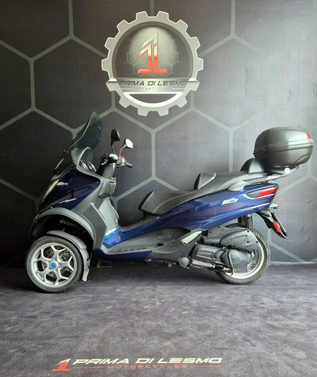 Piaggio Mp3 300 ie Business LT (2017 - 18) (2)