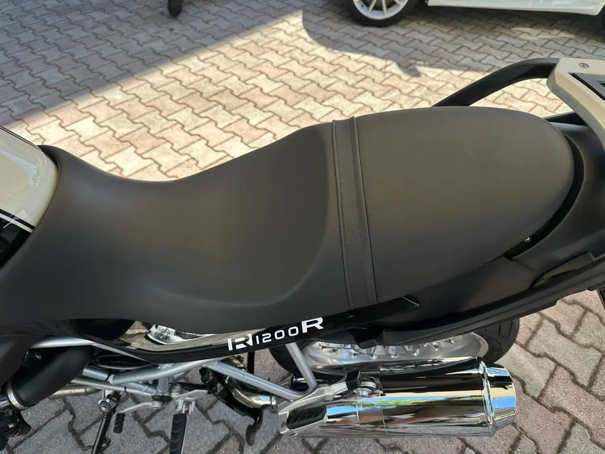Bmw R 1200 R Classic (2011 - 12) (10)