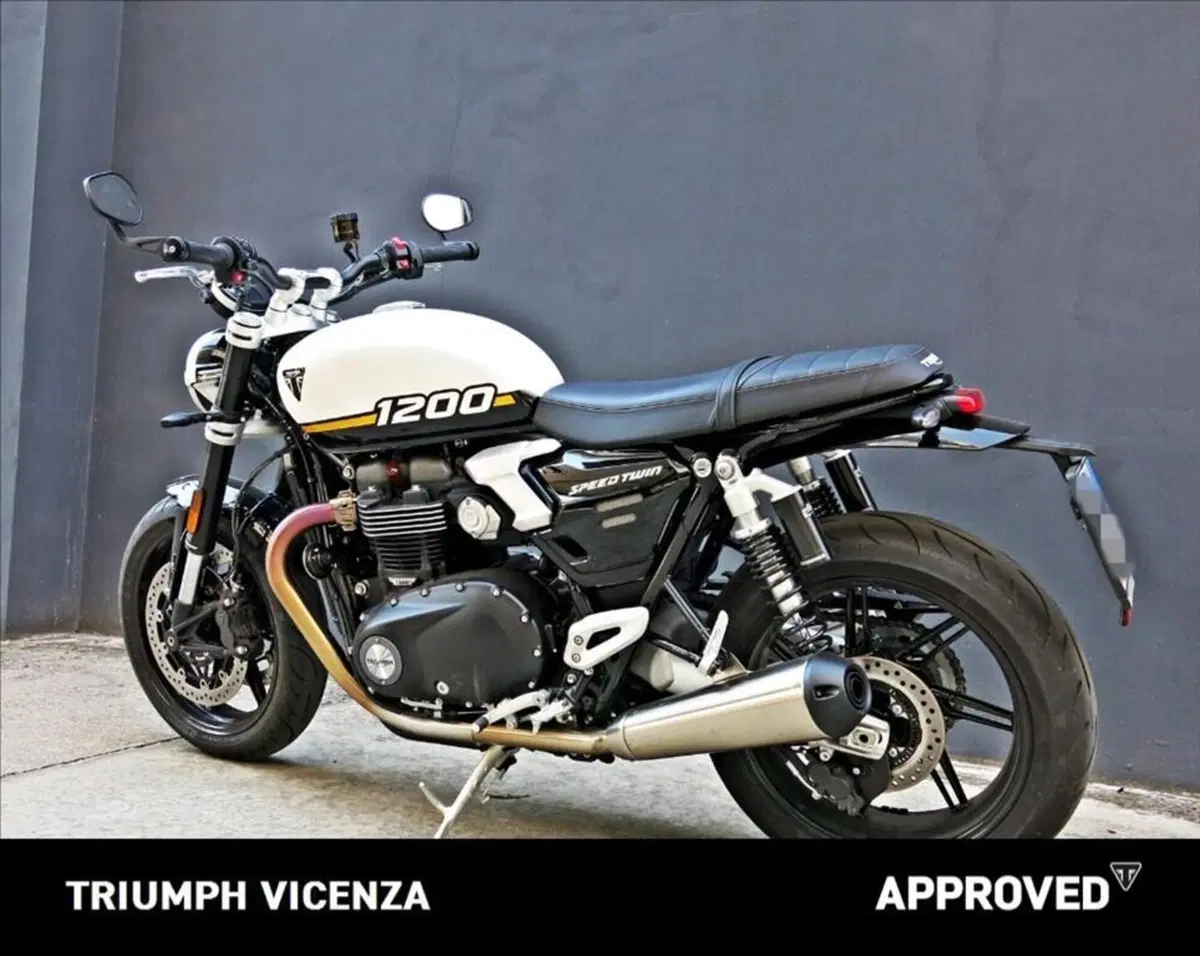 Triumph Speed Twin 1200 (2025 - 26) (8)