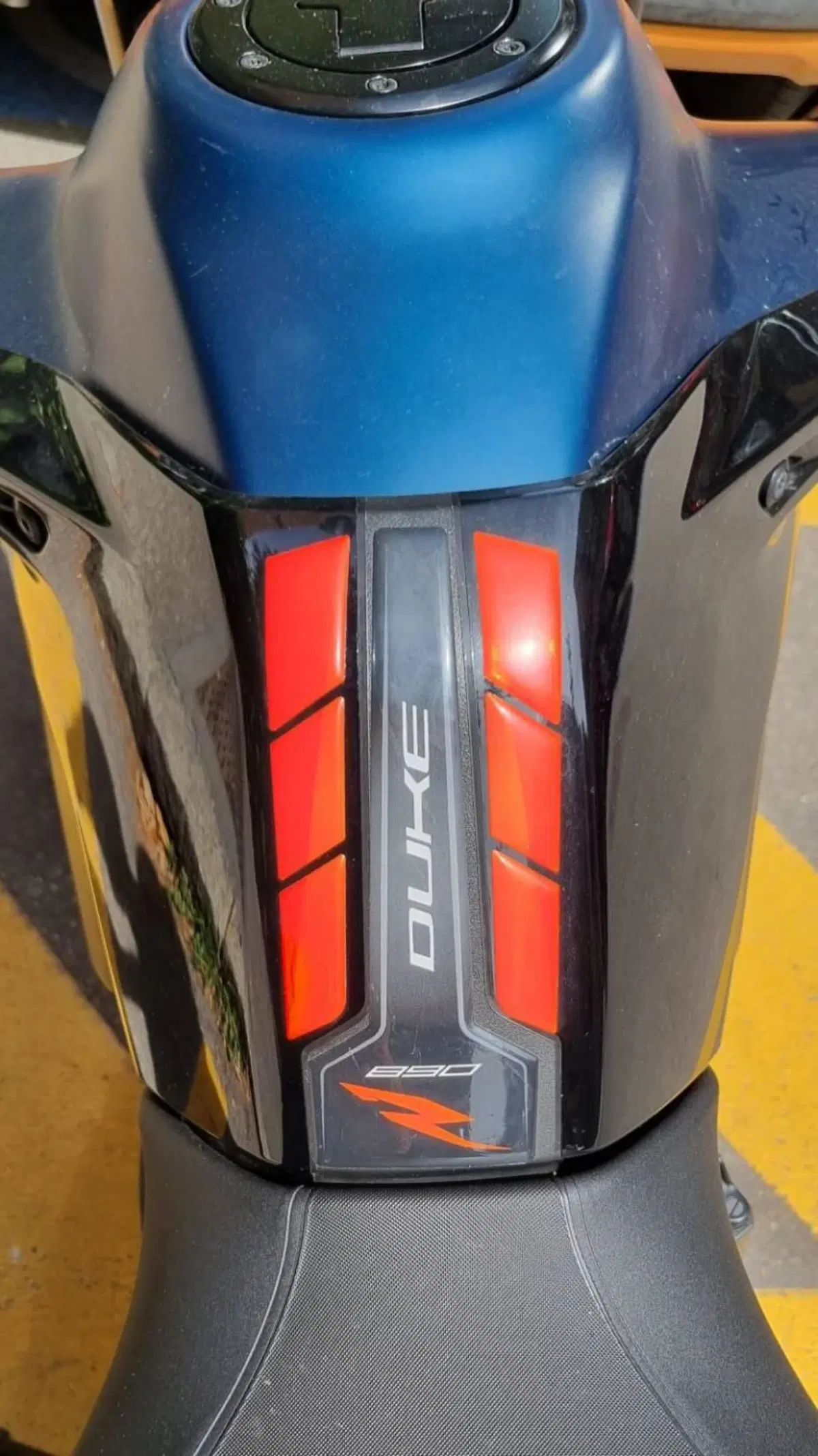 KTM 890 Duke R (2022 - 23) (3)