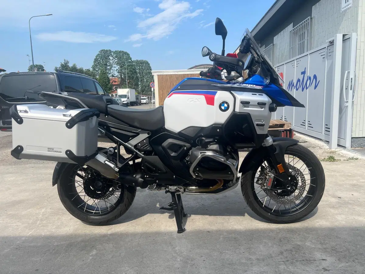 Bmw R 1300 GS Adventure Trophy (2025 - 26) (2)