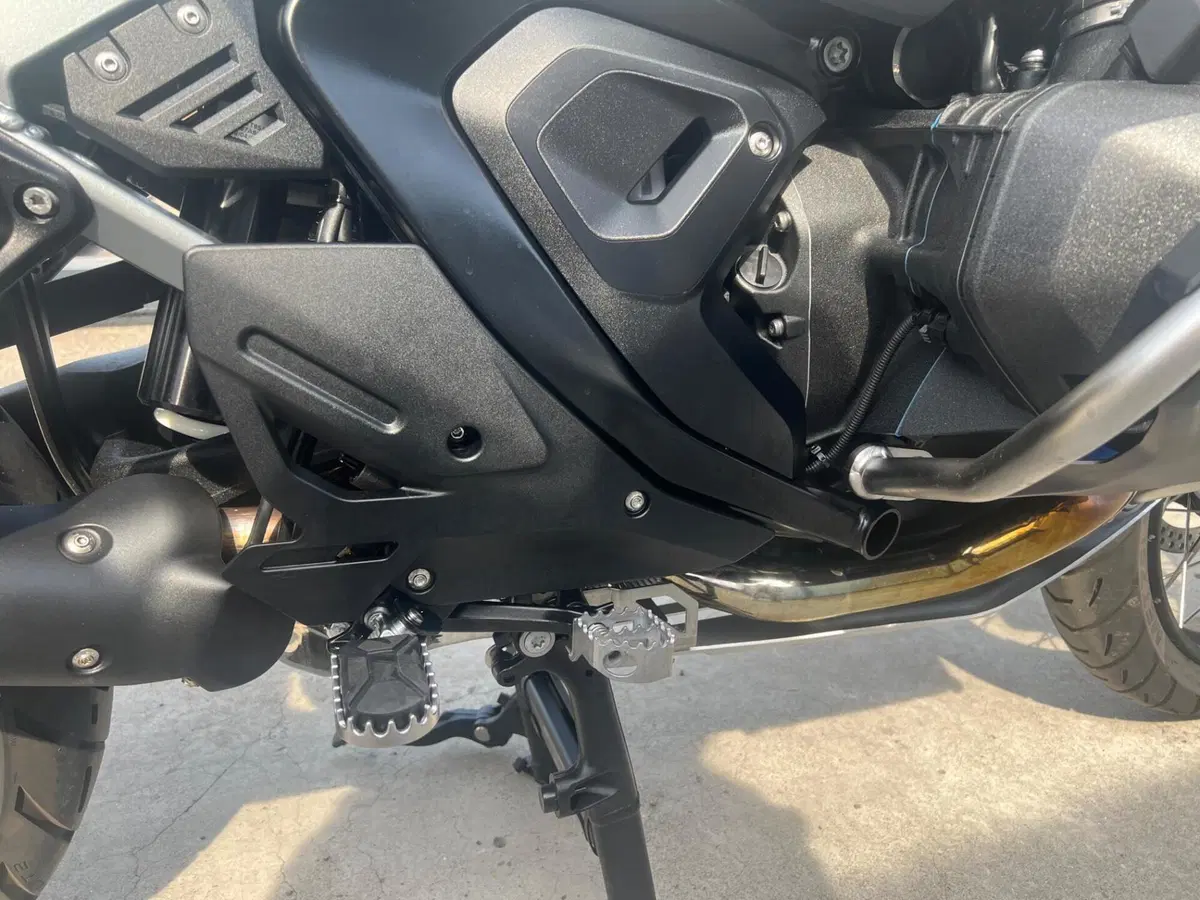 Bmw R 1300 GS Adventure Trophy (2025 - 26) (18)
