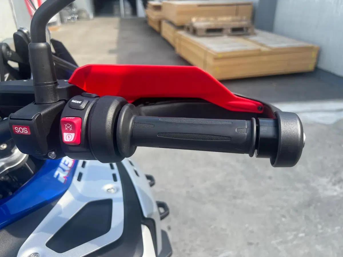 Bmw R 1300 GS Adventure Trophy (2025 - 26) (11)