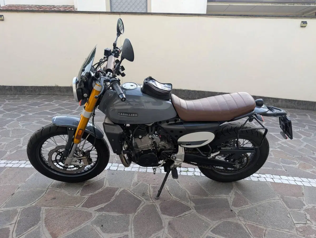 Fantic Motor Caballero 500 Scrambler Deluxe (2021 - 23) (2)