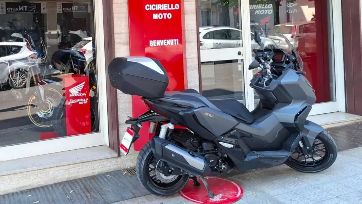 Honda ADV 350 (2022 - 24) (8)