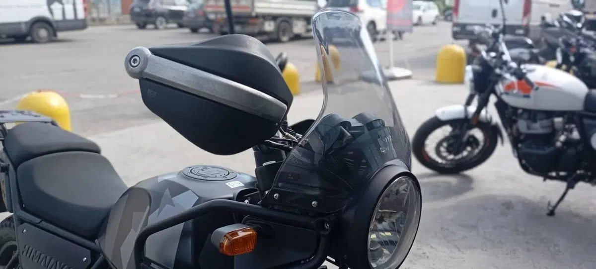 Royal Enfield Himalayan 411 (2021 - 24) (9)