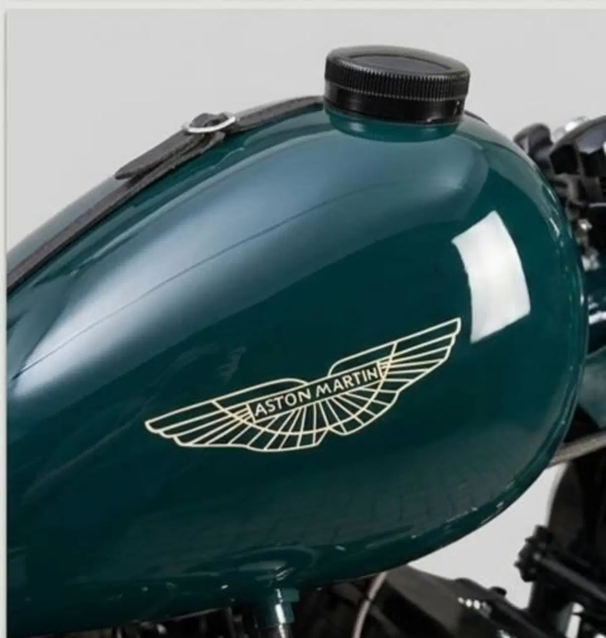 Harley-Davidson 883 (2006 - 07) - XL (2)