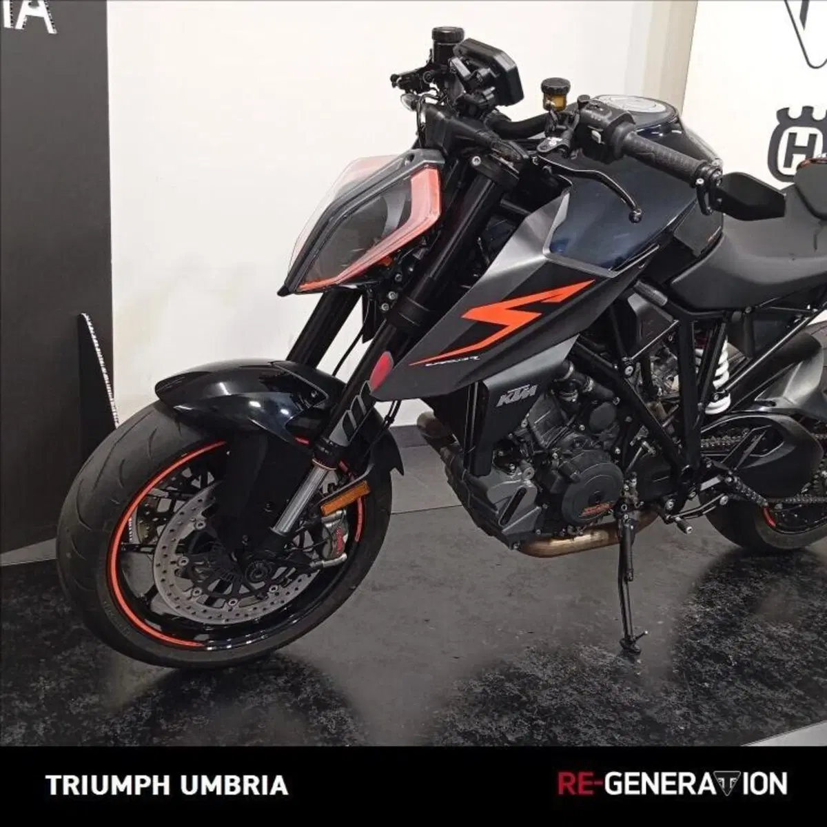 KTM 1290 Super Duke R (2019) (7)