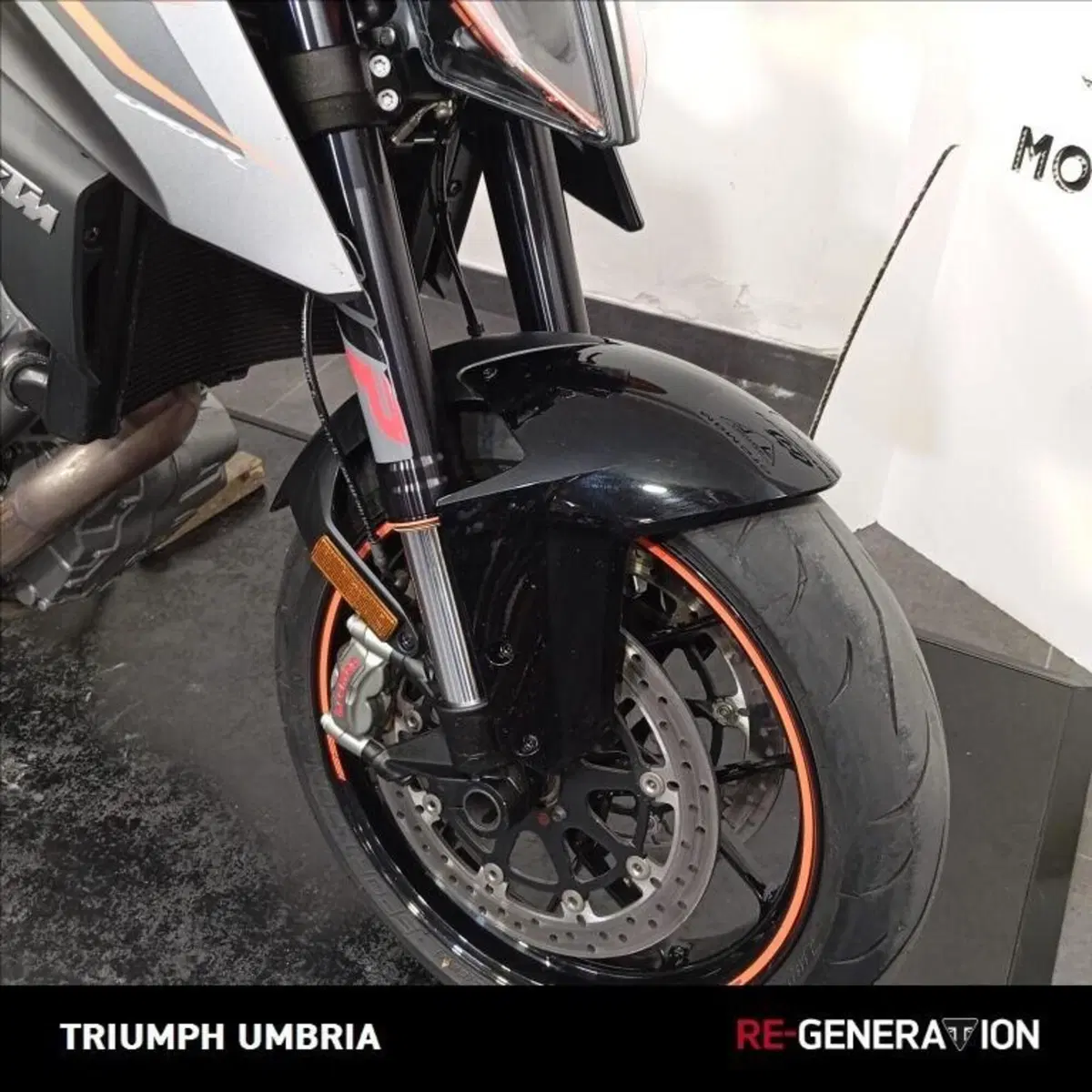 KTM 1290 Super Duke R (2019) (13)