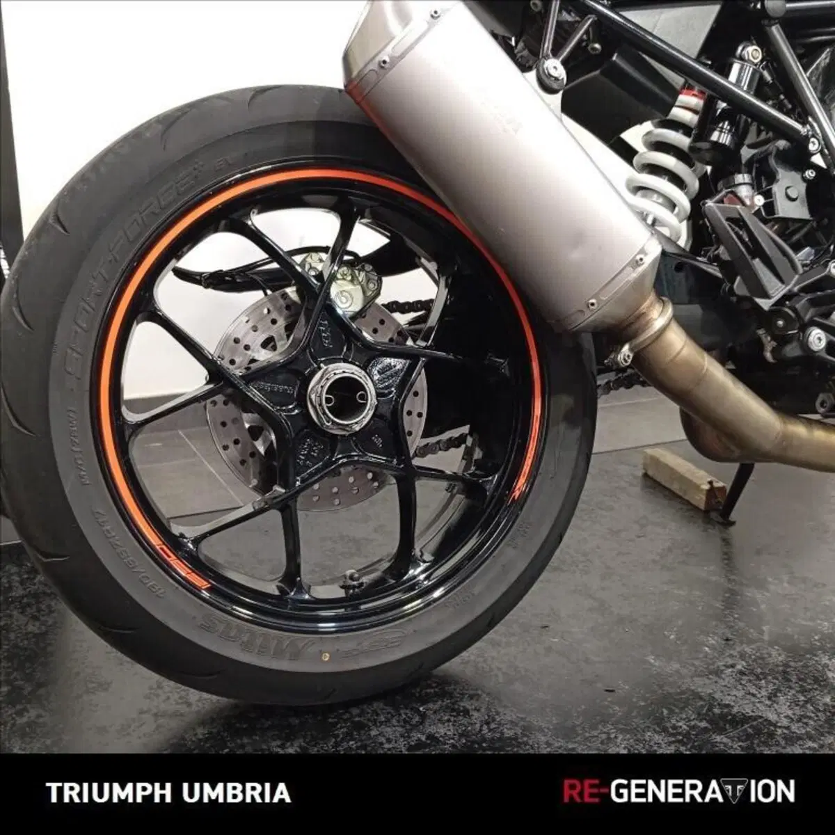 KTM 1290 Super Duke R (2019) (11)