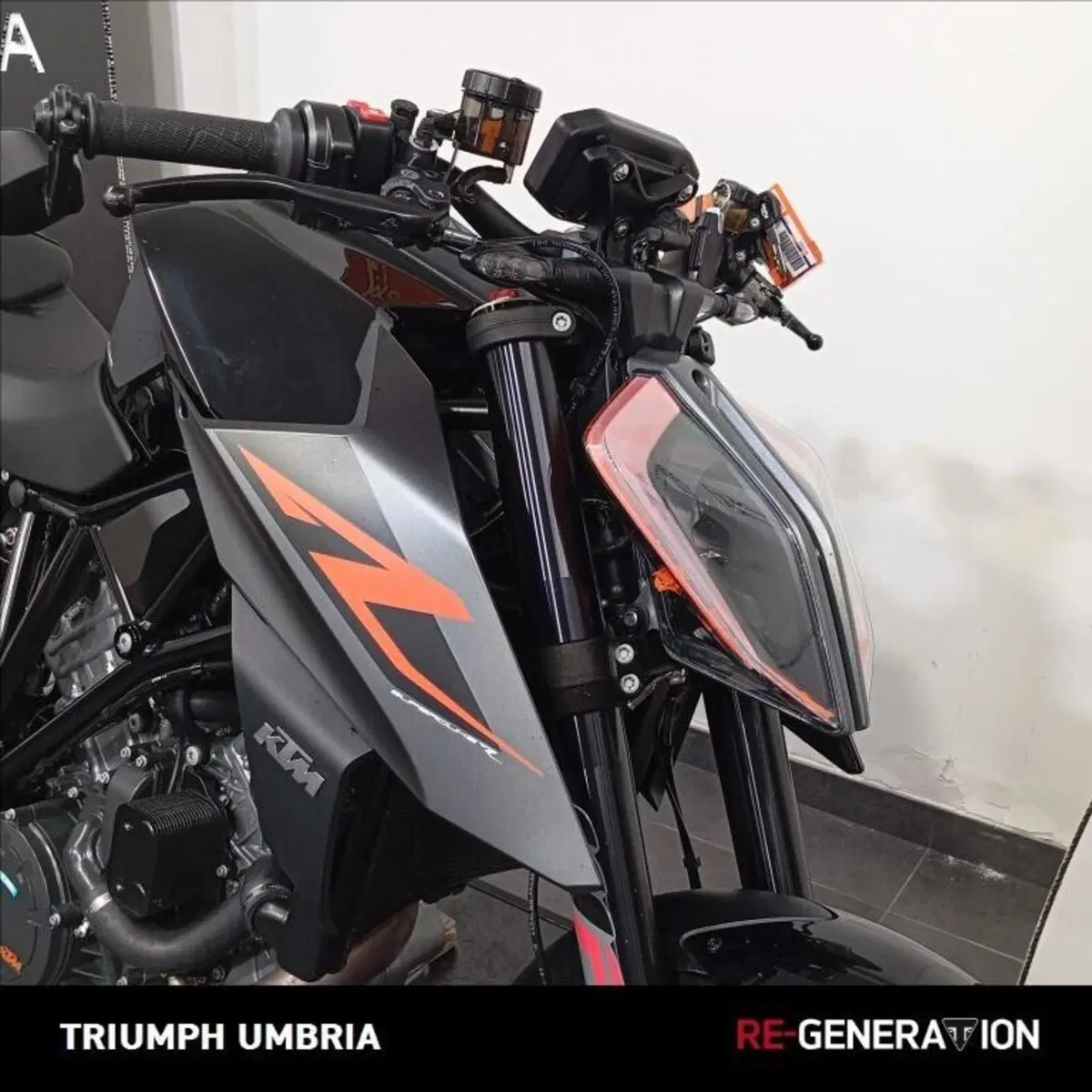 KTM 1290 Super Duke R (2019) (14)
