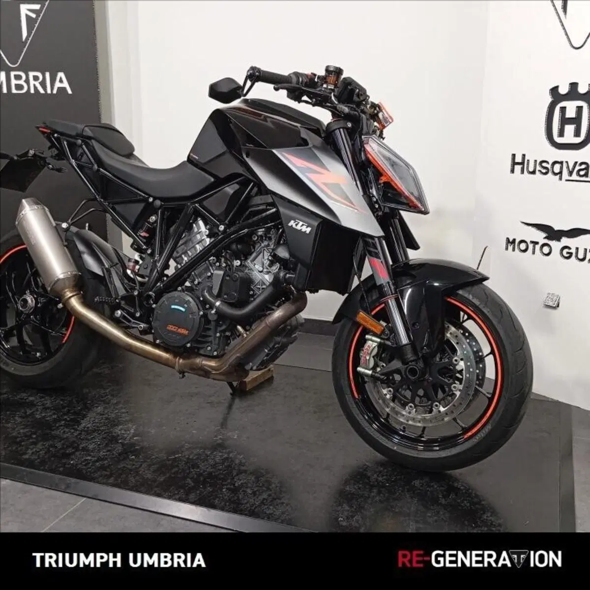 KTM 1290 Super Duke R (2019) (15)