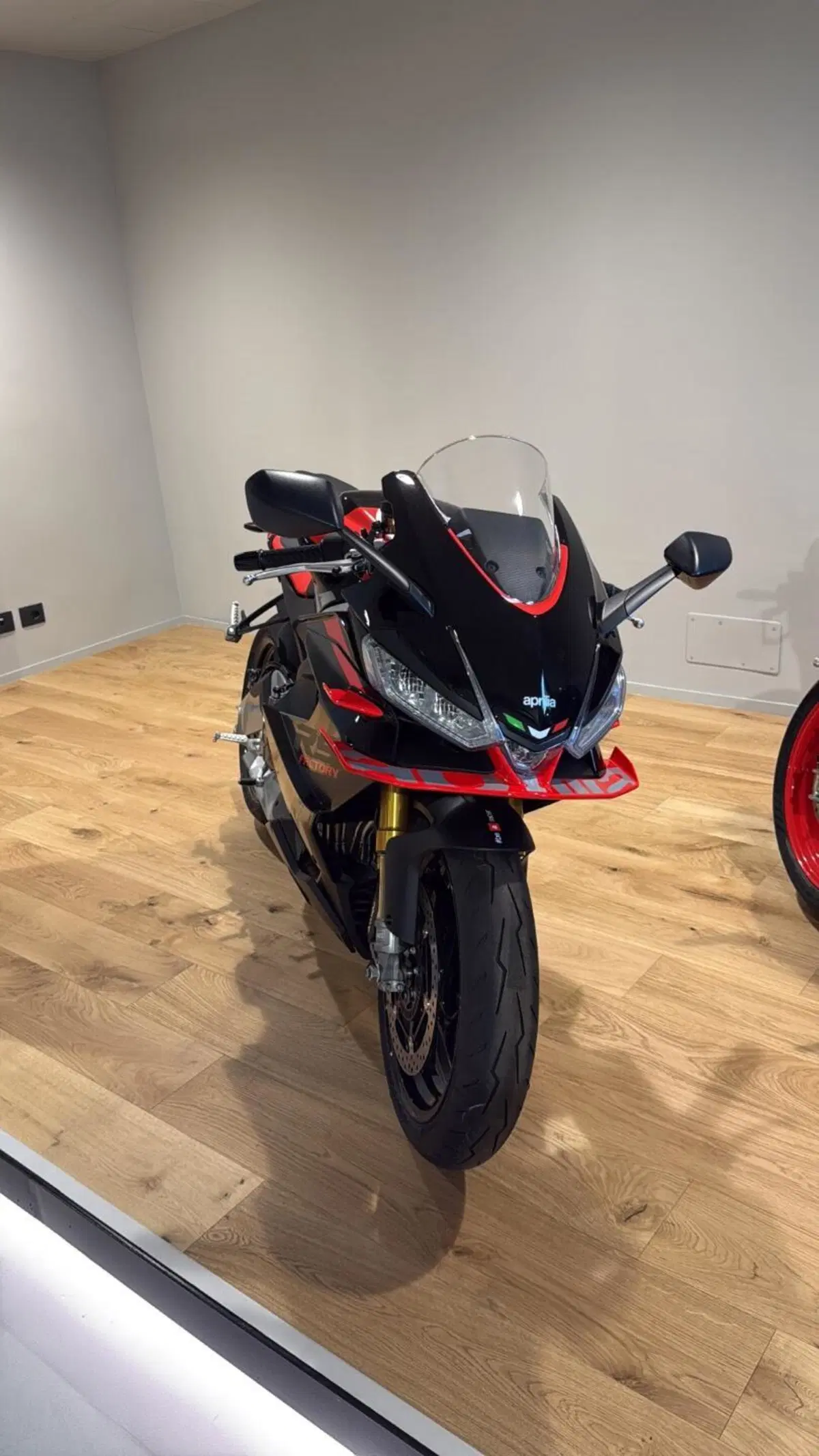 Aprilia RS 660 Factory (2025 - 26) (4)