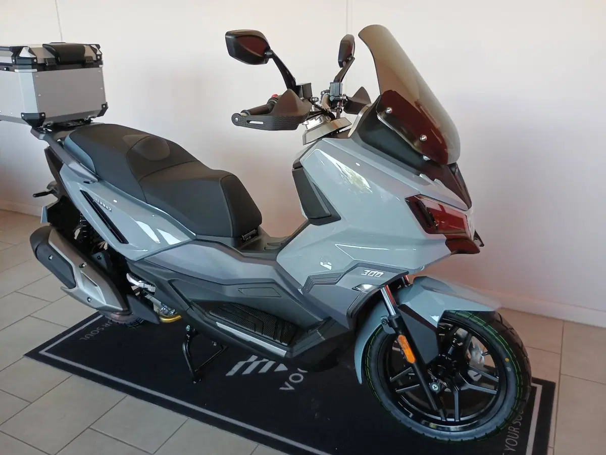 Sym ADX 300 (2024 - 26) (8)