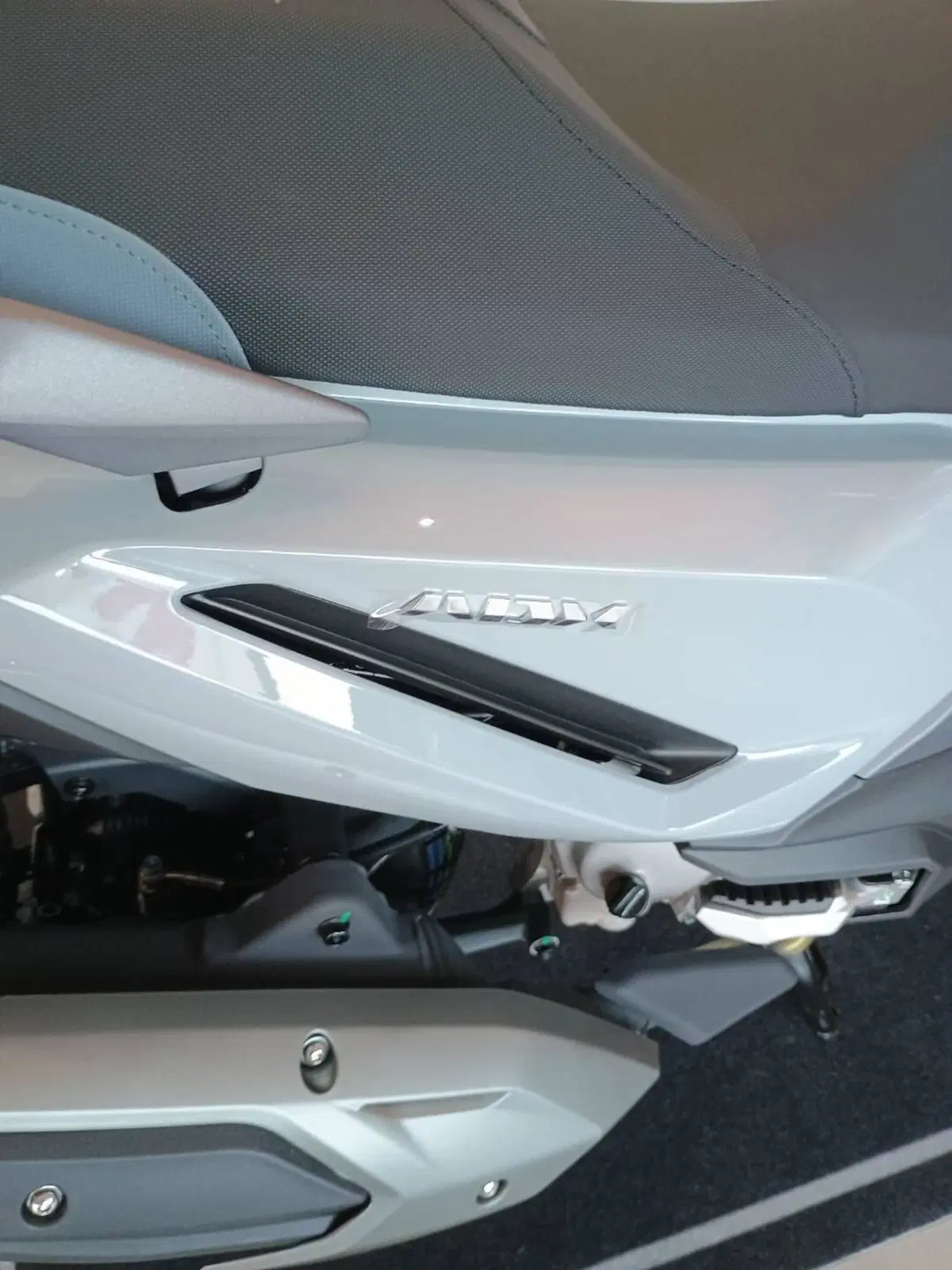Sym ADX 300 (2024 - 26) (13)
