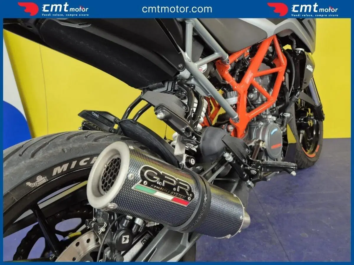 KTM 125 Duke (2021 - 23) (10)