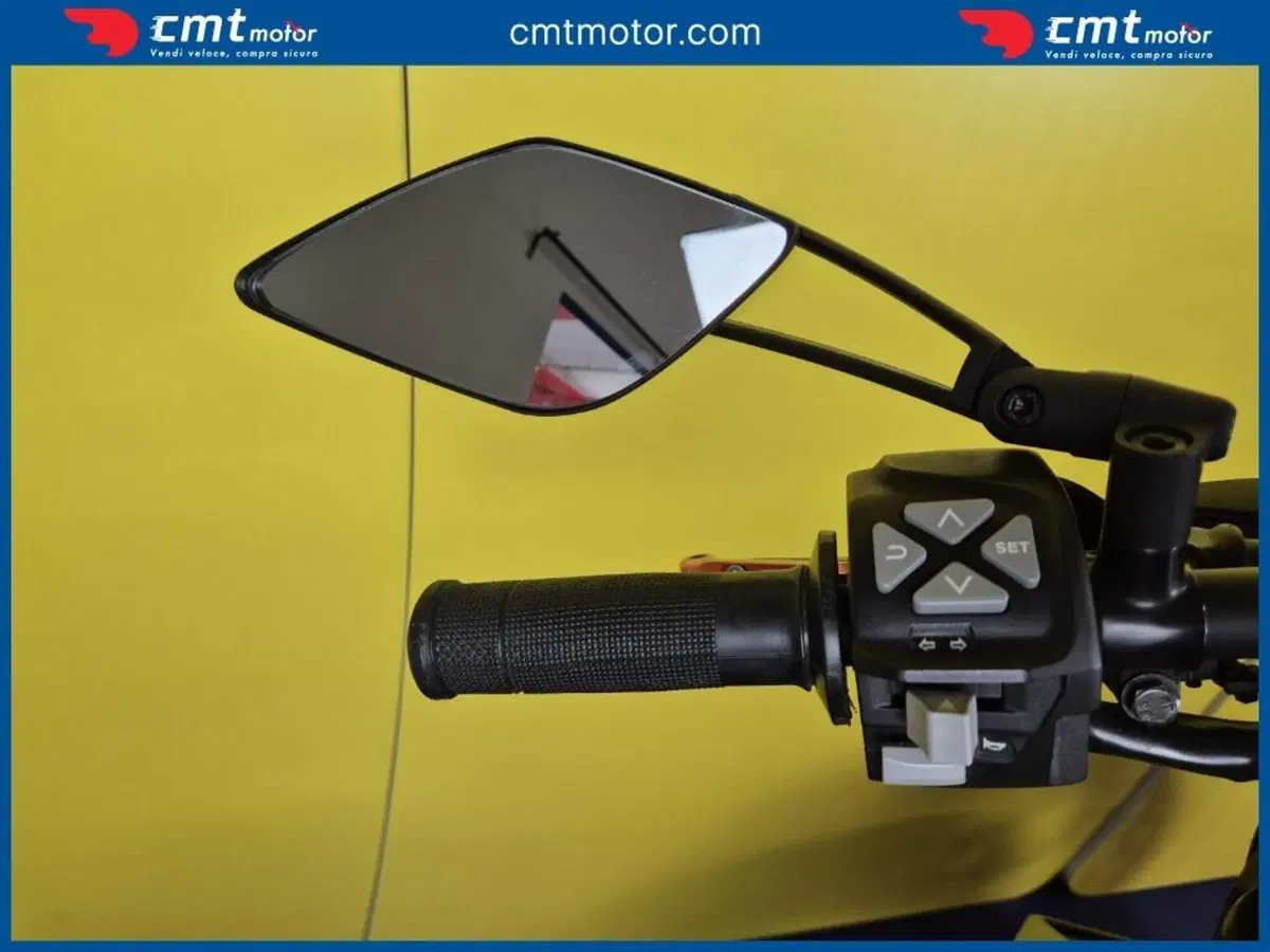 KTM 125 Duke (2021 - 23) (13)