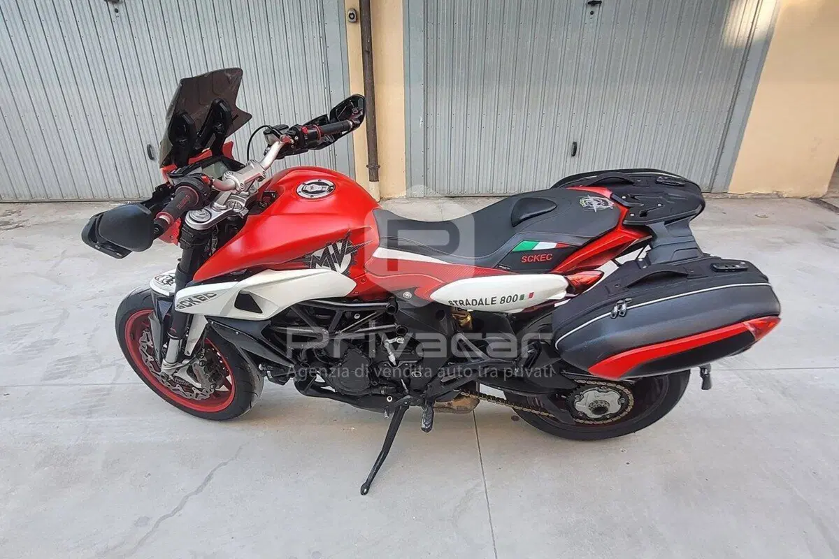 MV Agusta Stradale 800 EAS ABS (2015 - 17) (8)