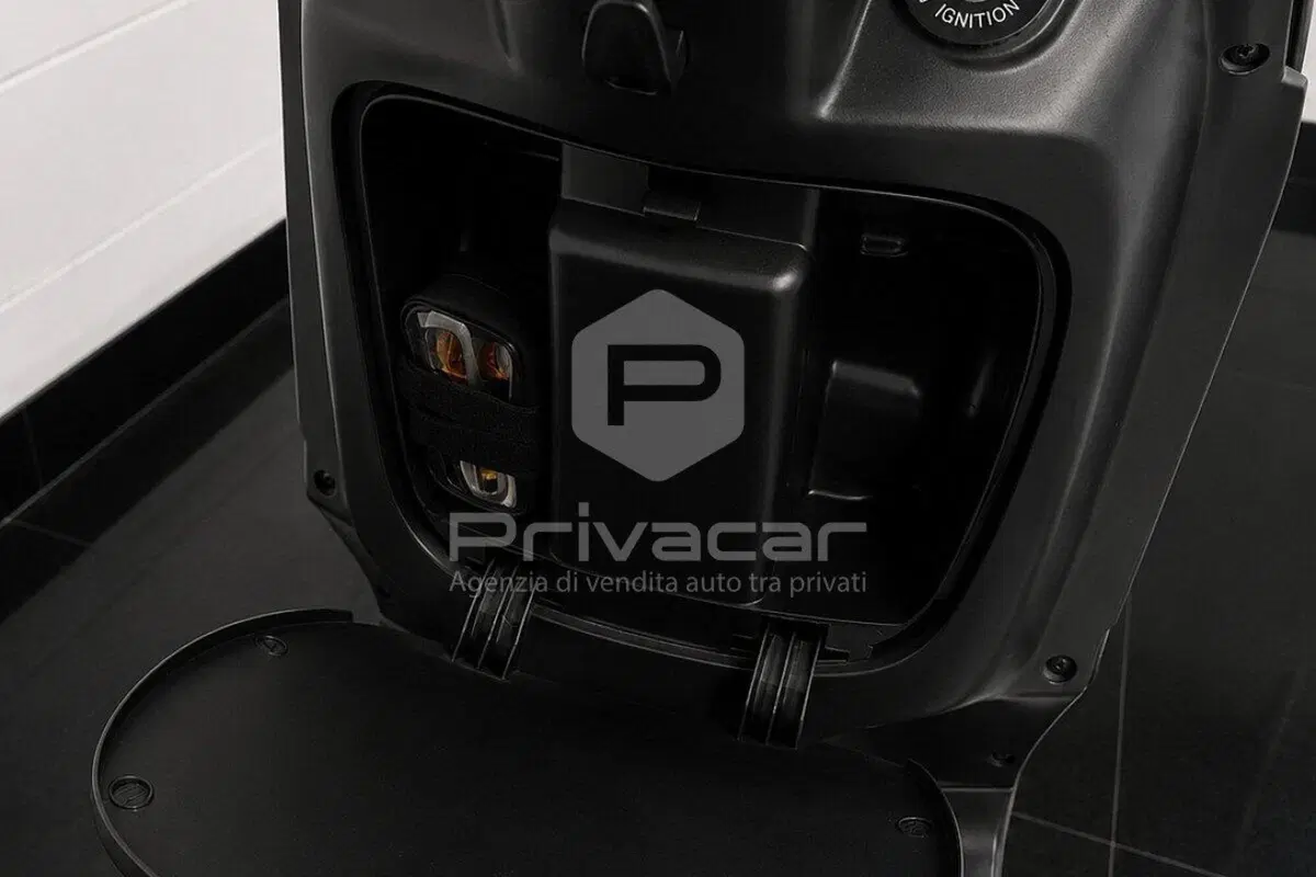 Peugeot Tweet 125i GT (2021 - 25) (11)