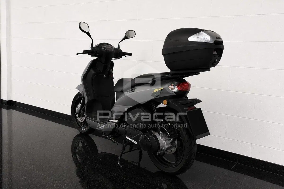 Peugeot Tweet 125i GT (2021 - 25) (3)