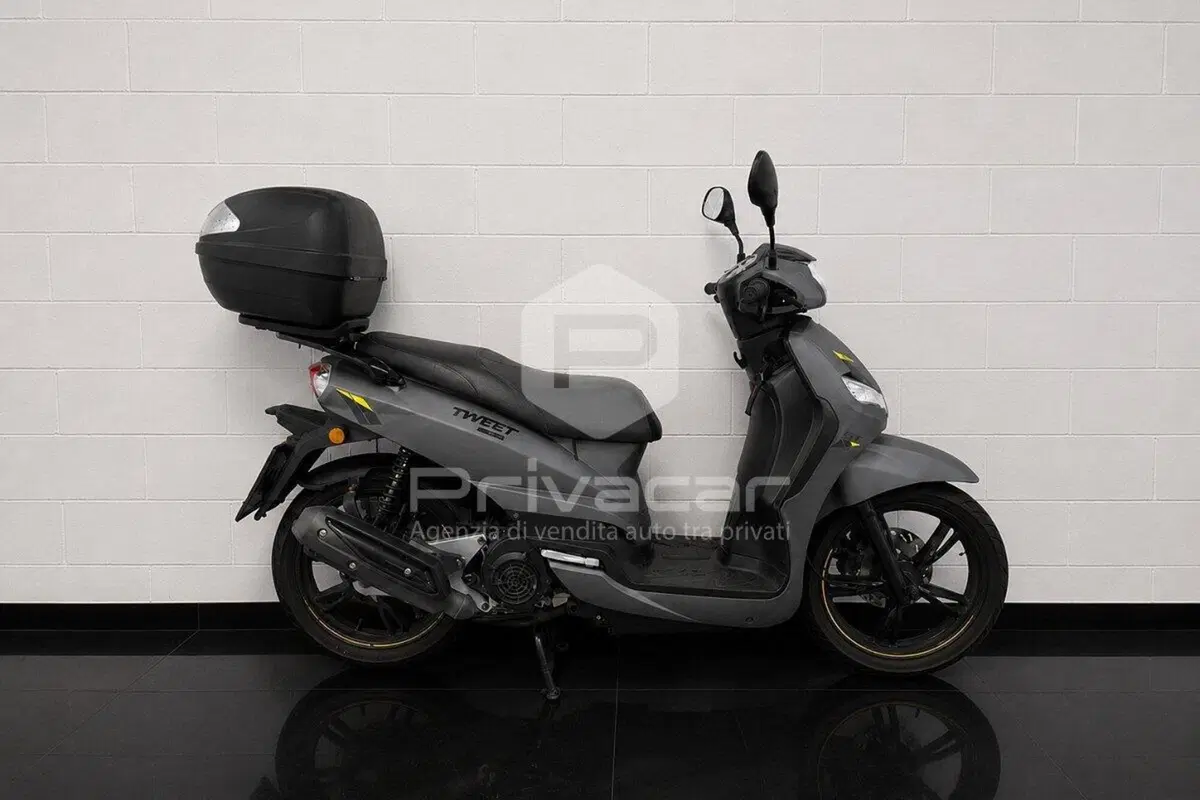 Peugeot Tweet 125i GT (2021 - 25) (6)