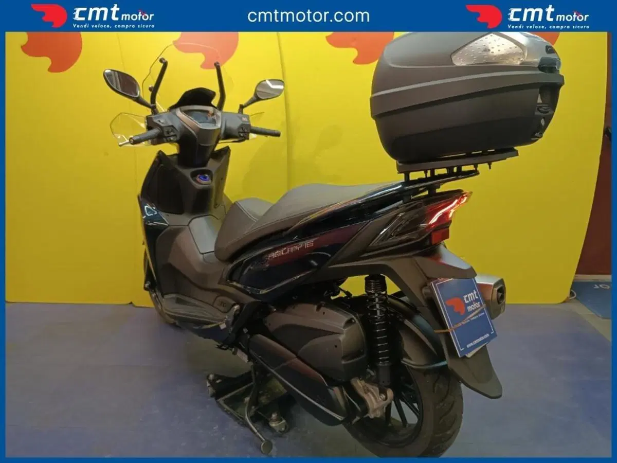 Kymco Agility 300i Noodoe (2021 - 24) (7)