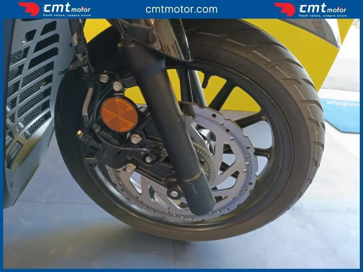 Kymco Agility 300i Noodoe (2021 - 24) (10)