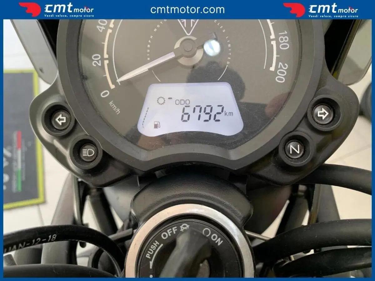 Triumph Street Scrambler 900 (2019 - 20) (5)