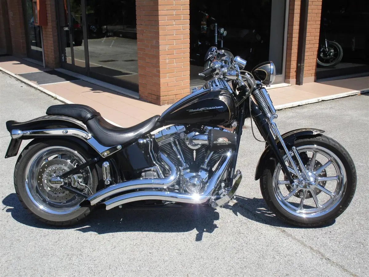 Harley-Davidson 1800 Springer (2009 - 12) - FXSTSSE