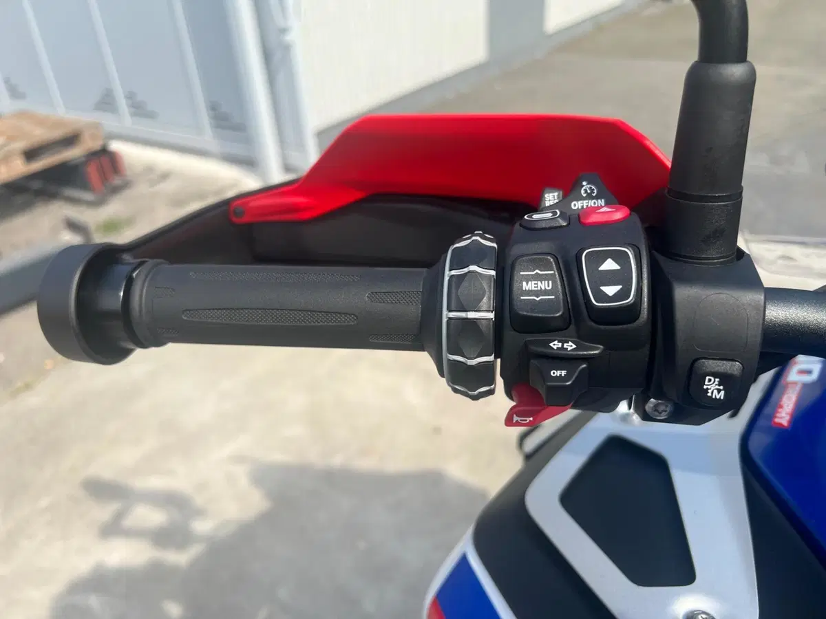 Bmw R 1300 GS Adventure ASA (2025 - 26) (12)