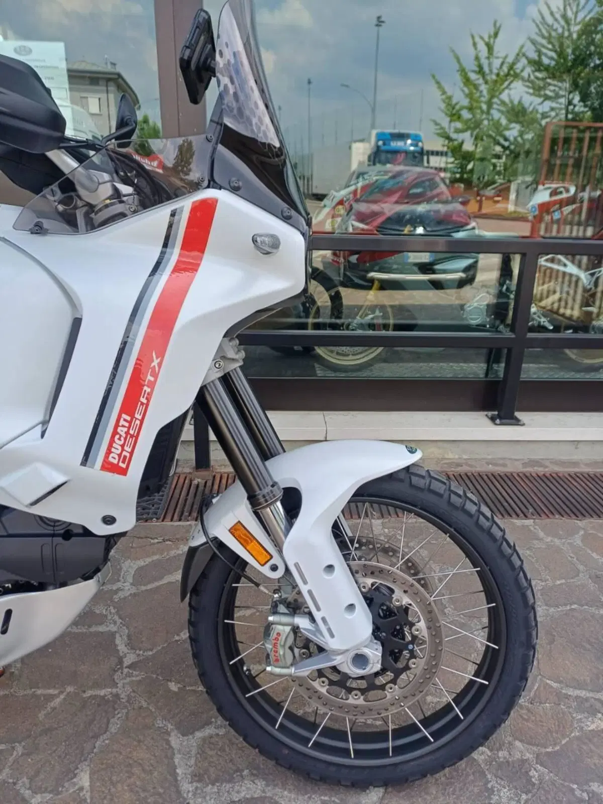 Ducati DesertX (2022 - 25) (2)