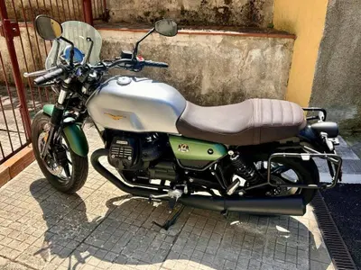 Moto Guzzi V7 Stone Centenario (2021 - 22) usata