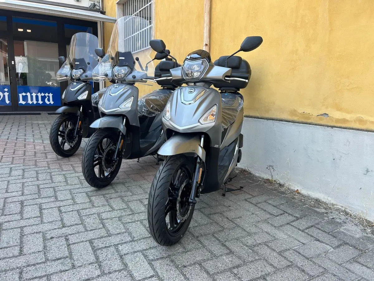 Sym Symphony 50 (2025 - 26) (5)