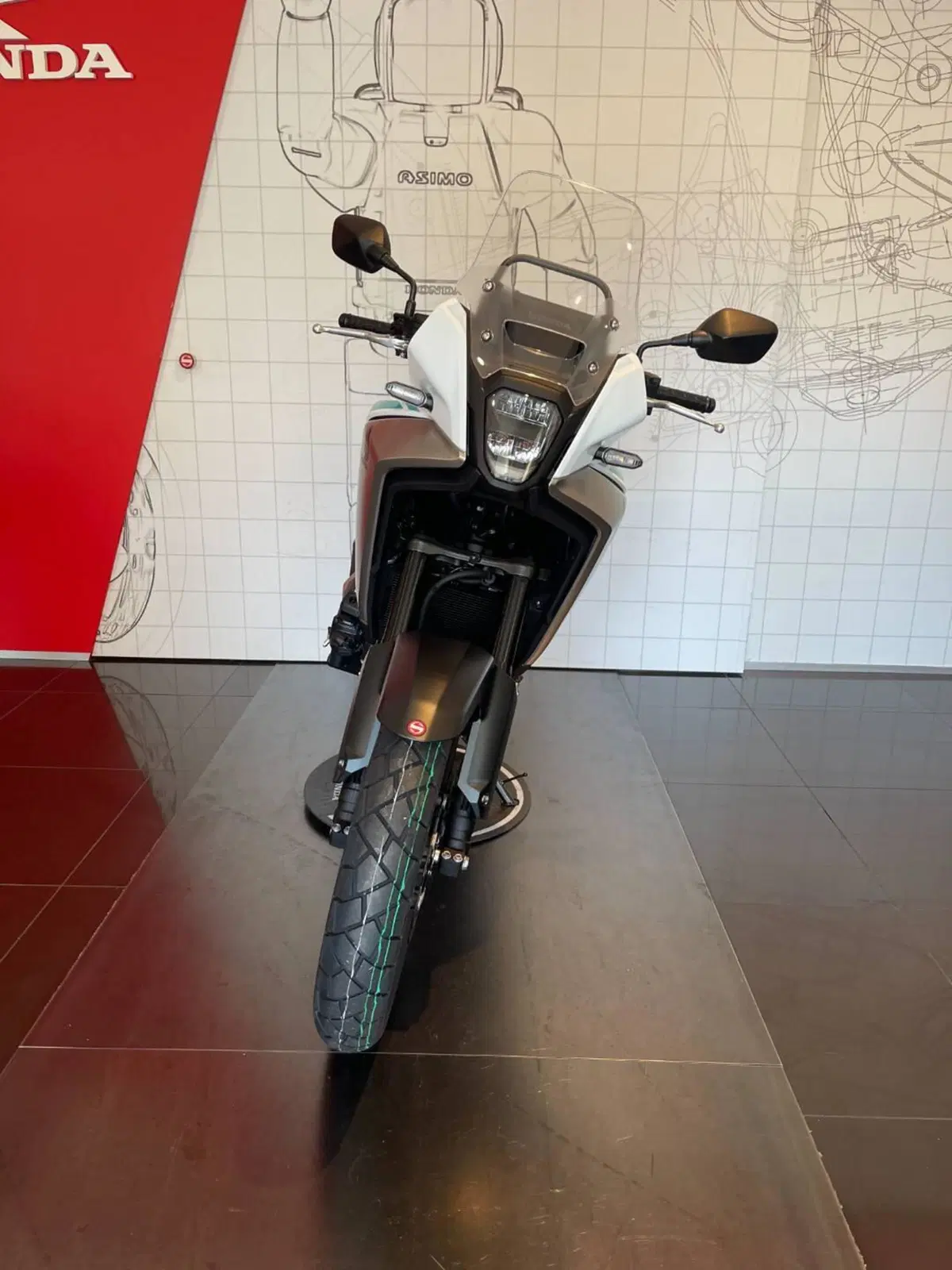 Honda NX500 (2026) (3)