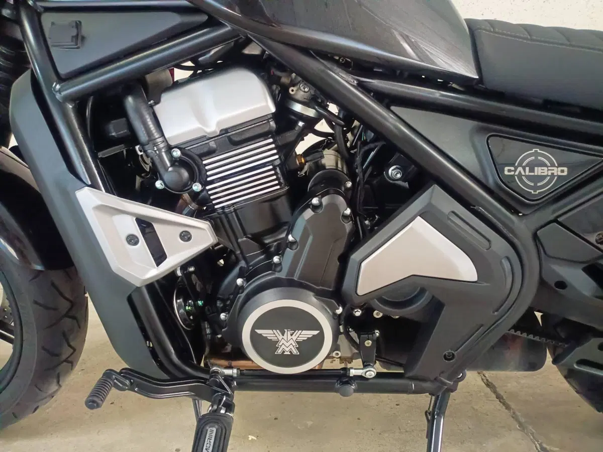 Moto Morini Calibro Bagger (2024 - 26) (9)