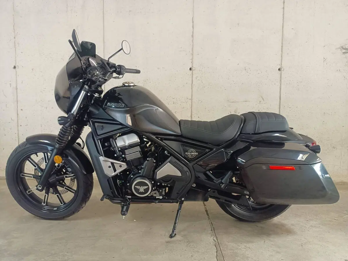 Moto Morini Calibro Bagger (2024 - 26) (7)