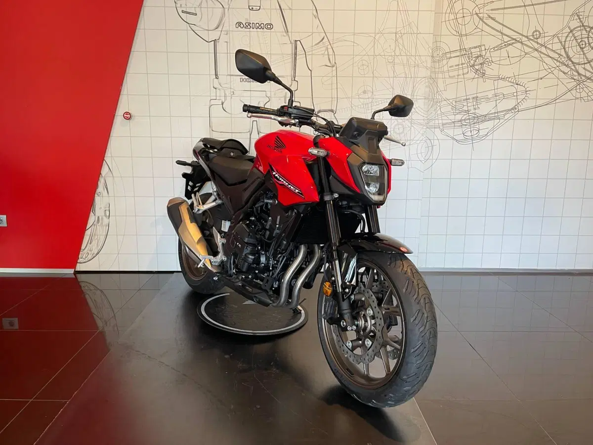 Honda CB 500 Hornet (2026) (2)