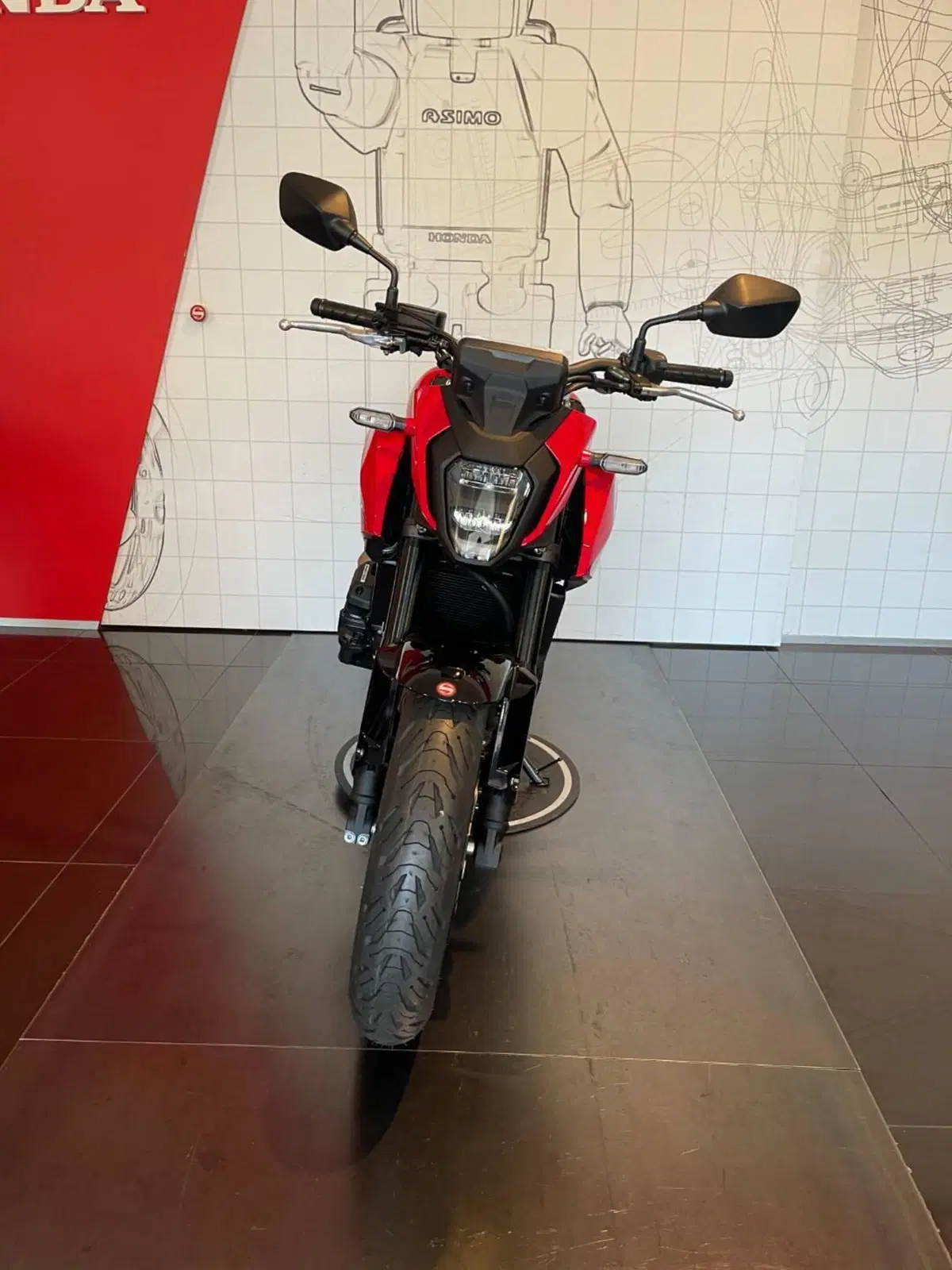 Honda CB 500 Hornet (2026) (3)