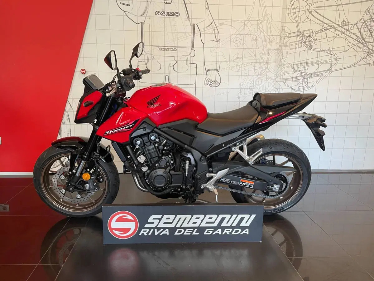 Honda CB 500 Hornet (2026) (5)