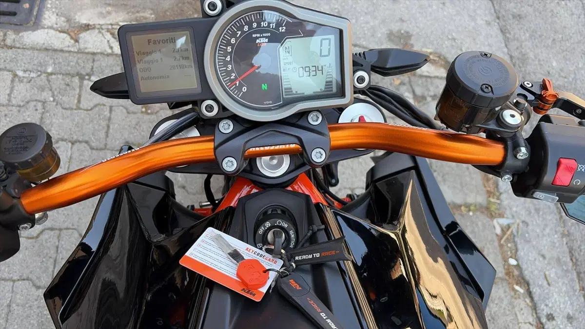 KTM 1290 Super Duke R ABS (2014 - 16) (5)
