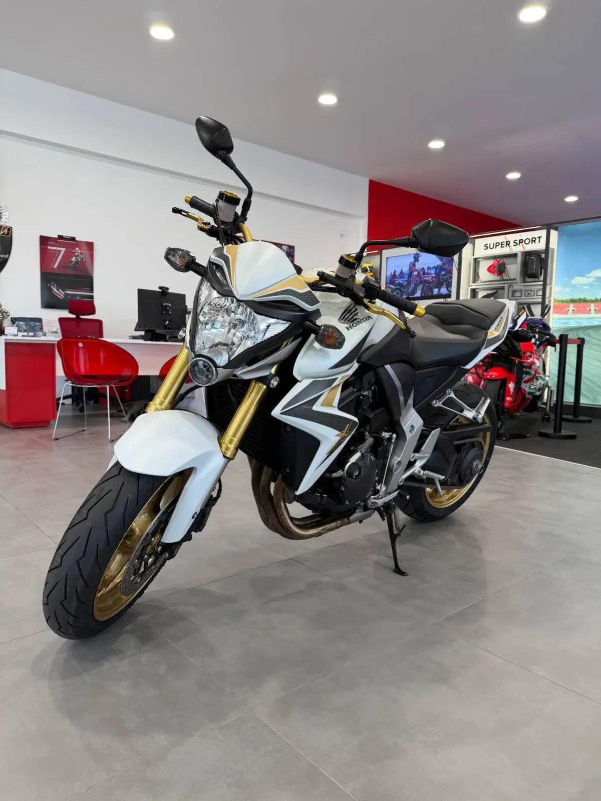 Honda CB 1000 R ABS (2011 - 17)