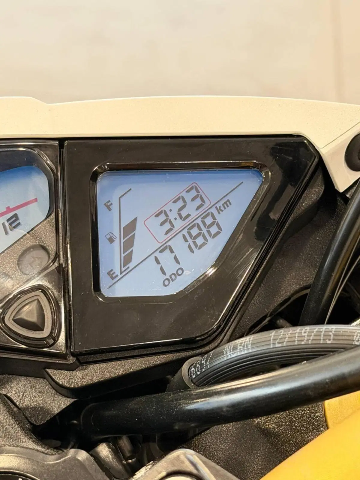 Honda CB 1000 R ABS (2011 - 17) (19)