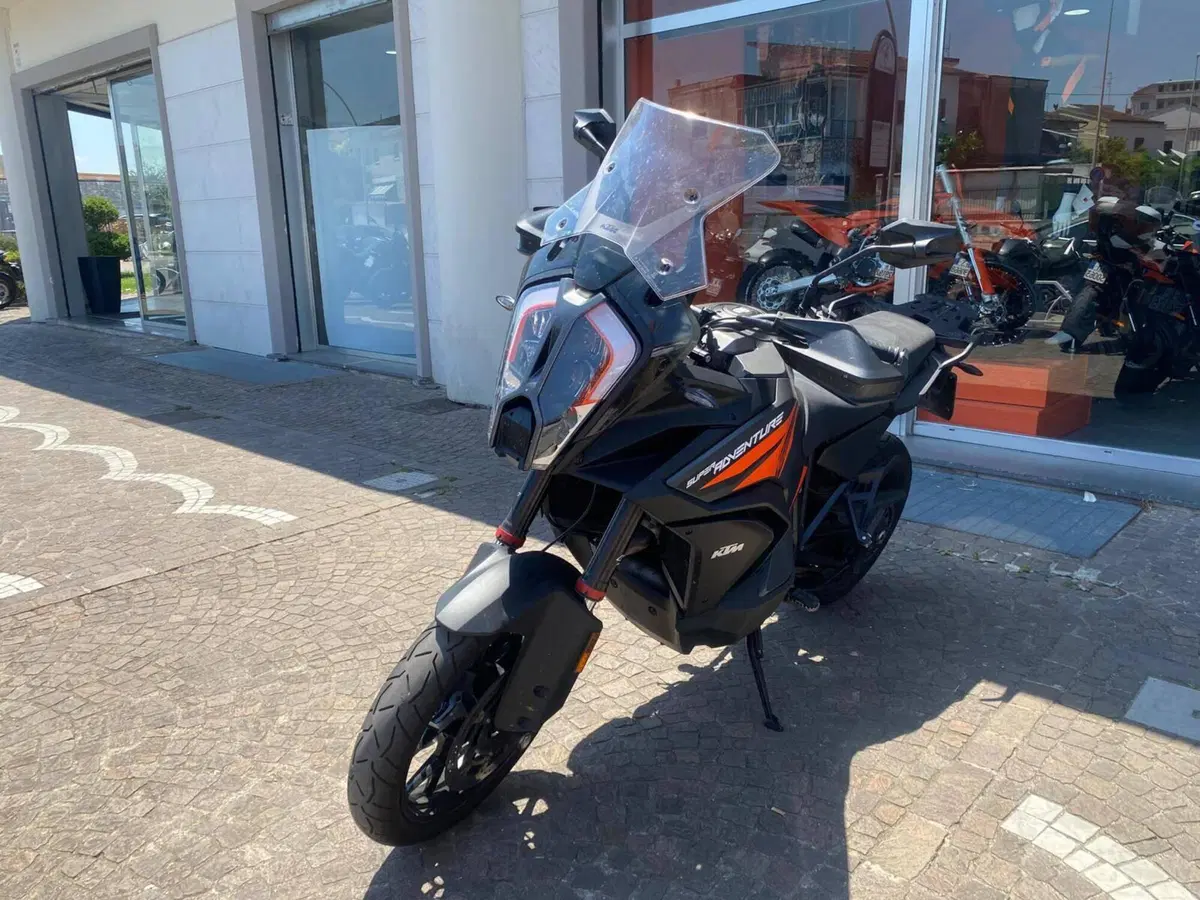 KTM 1290 Super Adventure S (2021) (4)