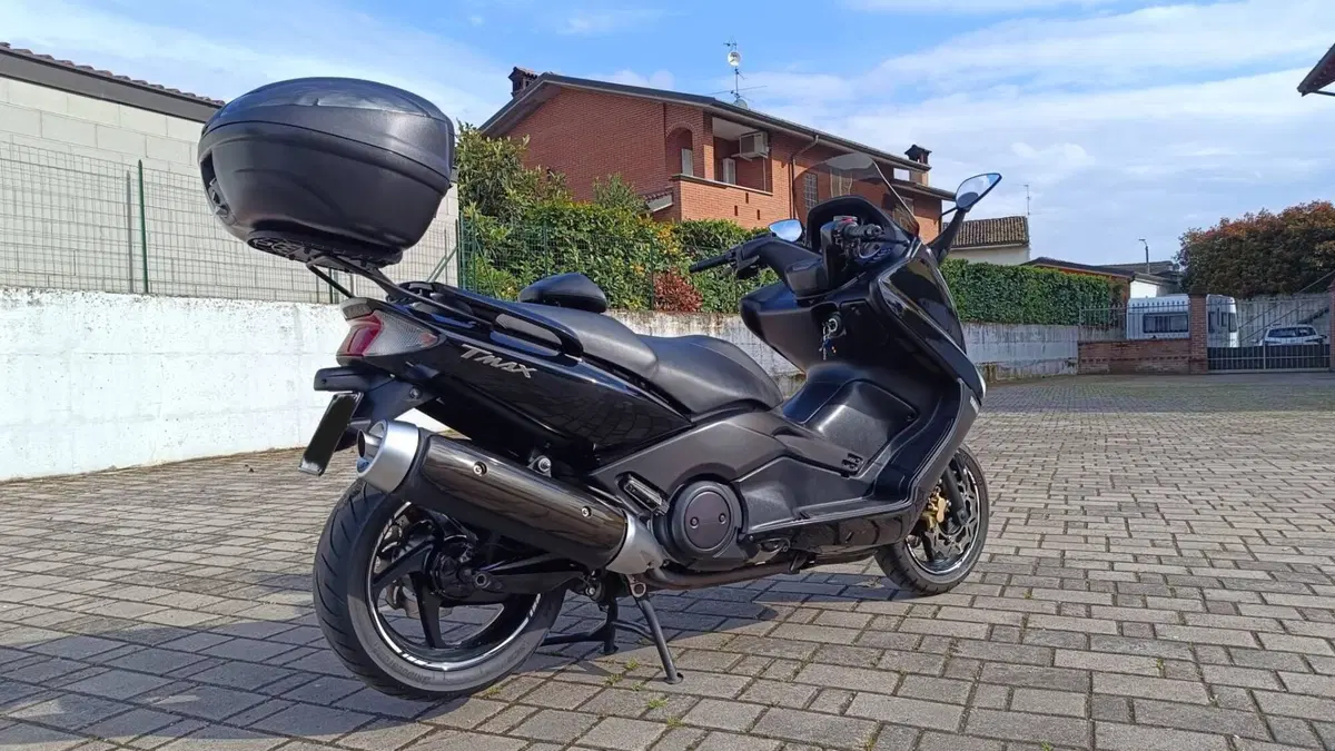 Yamaha T-Max 500 (2004 - 07) (6)
