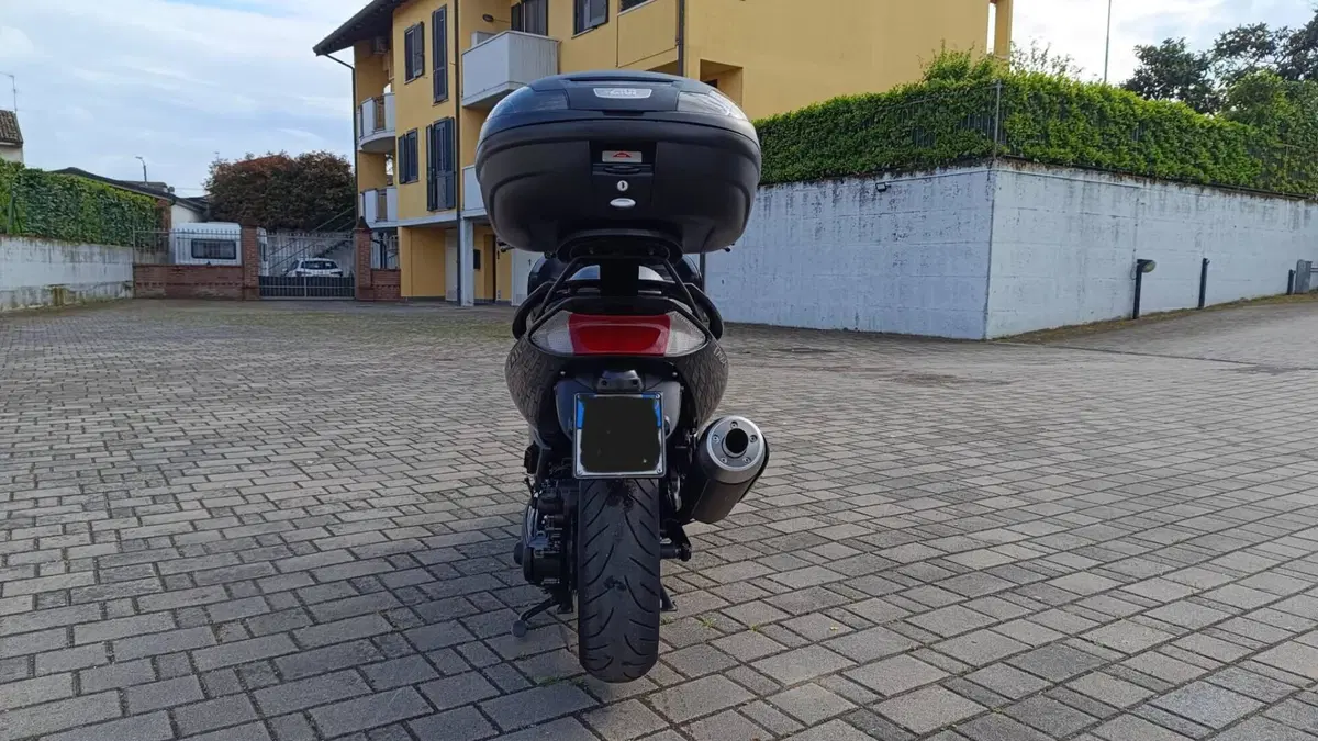 Yamaha T-Max 500 (2004 - 07) (7)