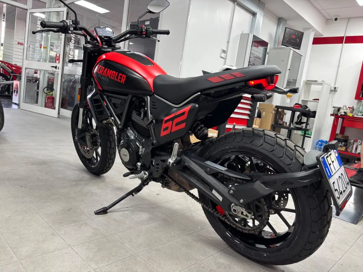 Ducati Scrambler 800 Full Throttle (2023 - 24) (6)