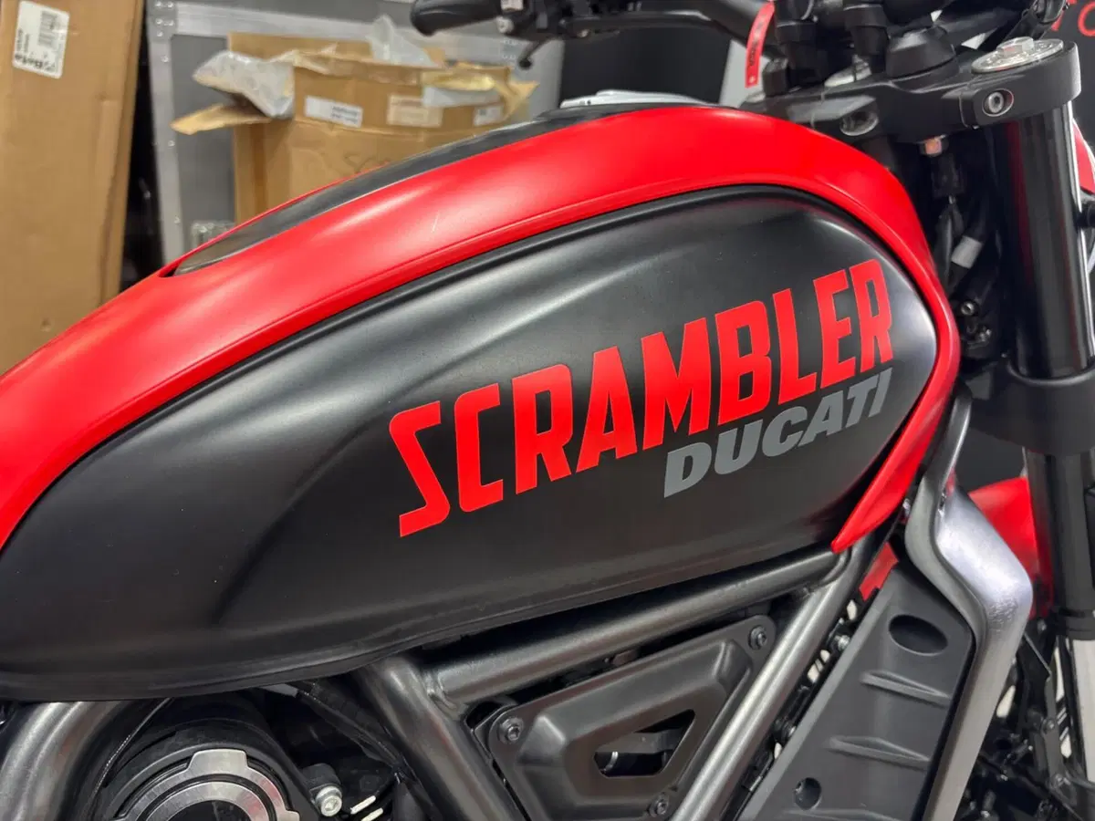 Ducati Scrambler 800 Full Throttle (2023 - 24) (10)