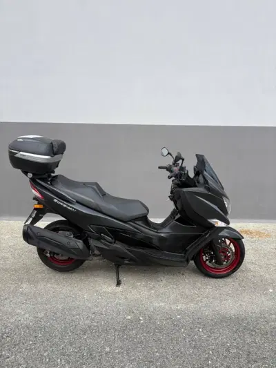 Suzuki Burgman AN 400 (2017 - 20) usata